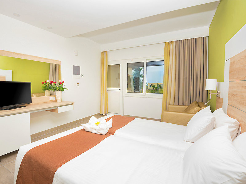 Achilleas Eurovillage 20