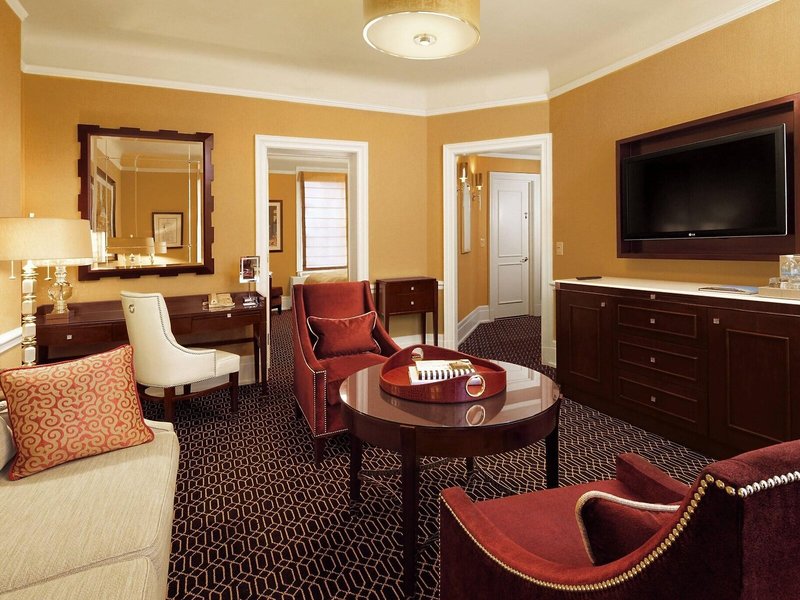 The Algonquin 30