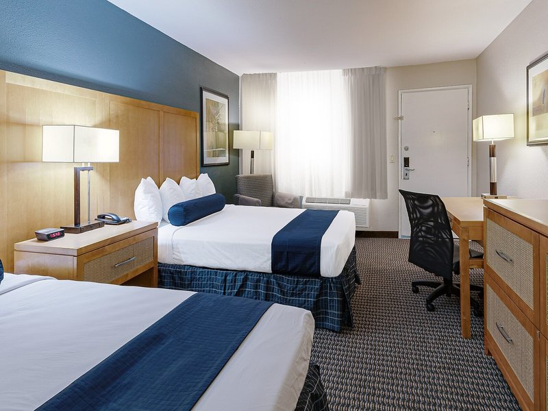 Travelodge by Wyndham Palm Springs 6