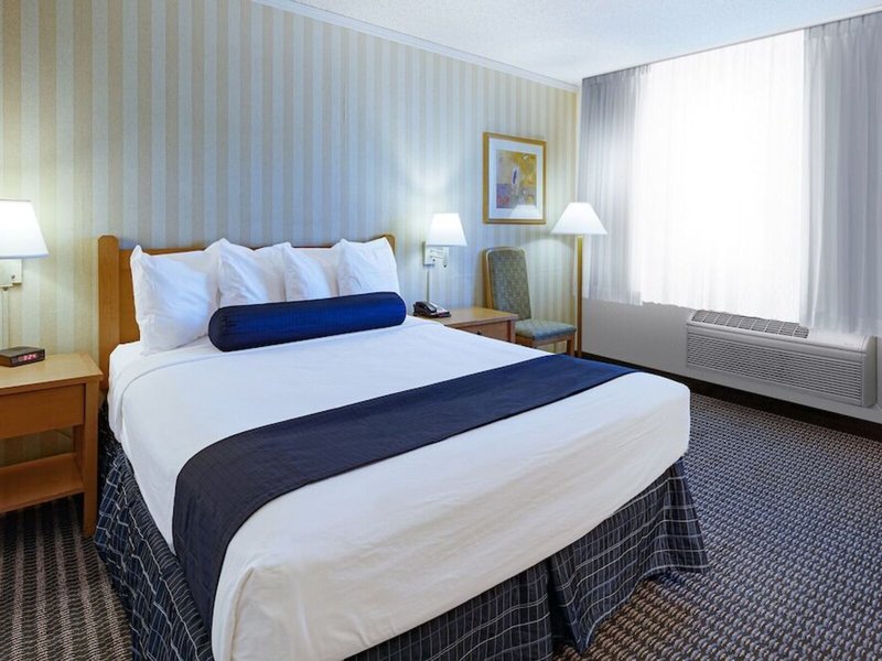 Travelodge by Wyndham Palm Springs 14