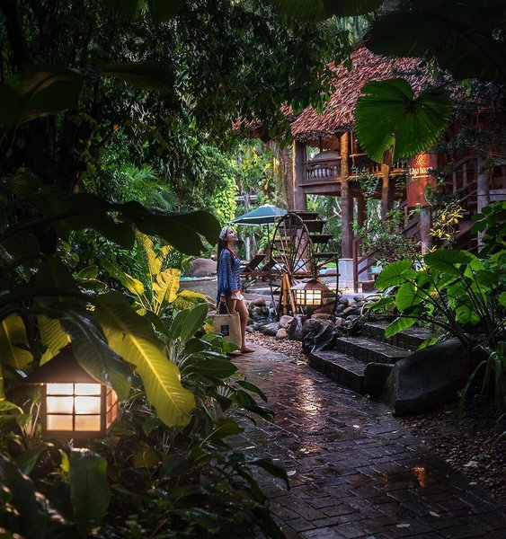 Furama Resort & Villas Danang 23