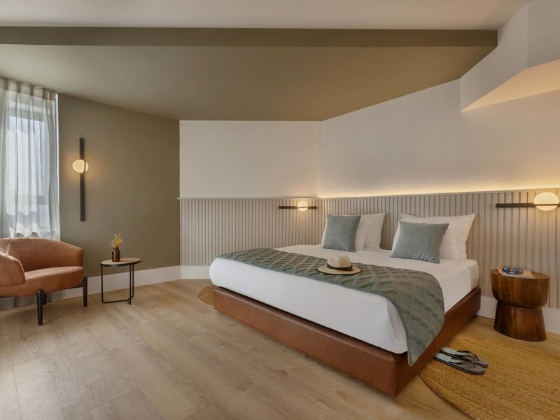 Hotel Metropolitan 13