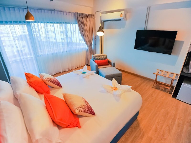 7 Days Premium Hotel Pattaya 12