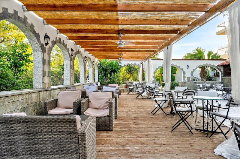Stefania Beach Resort 43