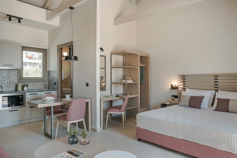 Notos Studios & Apartments 9