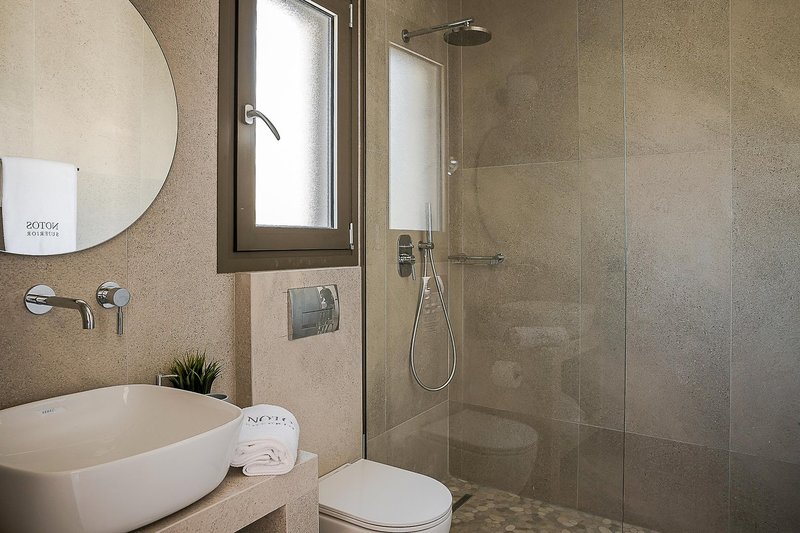 Notos Studios & Apartments 11