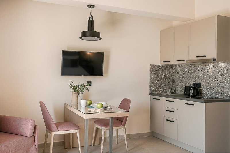Notos Studios & Apartments 13