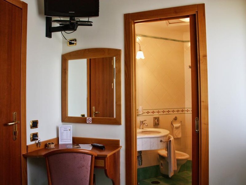 Hotel Savoia Sorrento 21