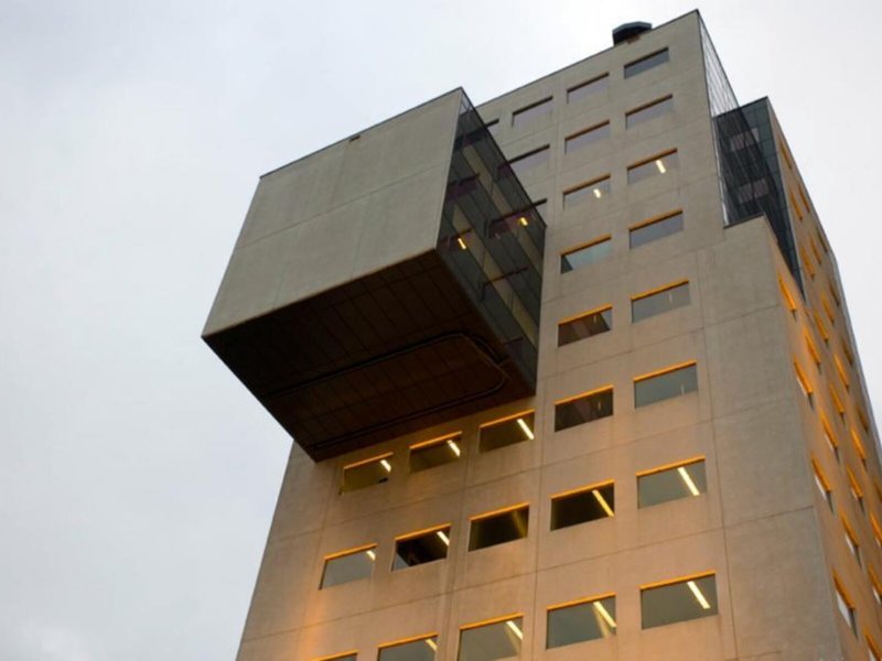 The James Hotel Rotterdam 2