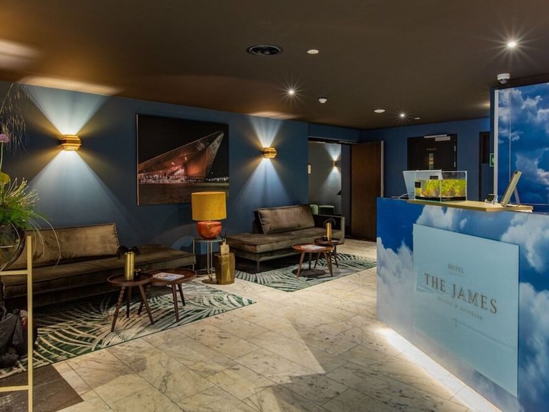 The James Hotel Rotterdam 6