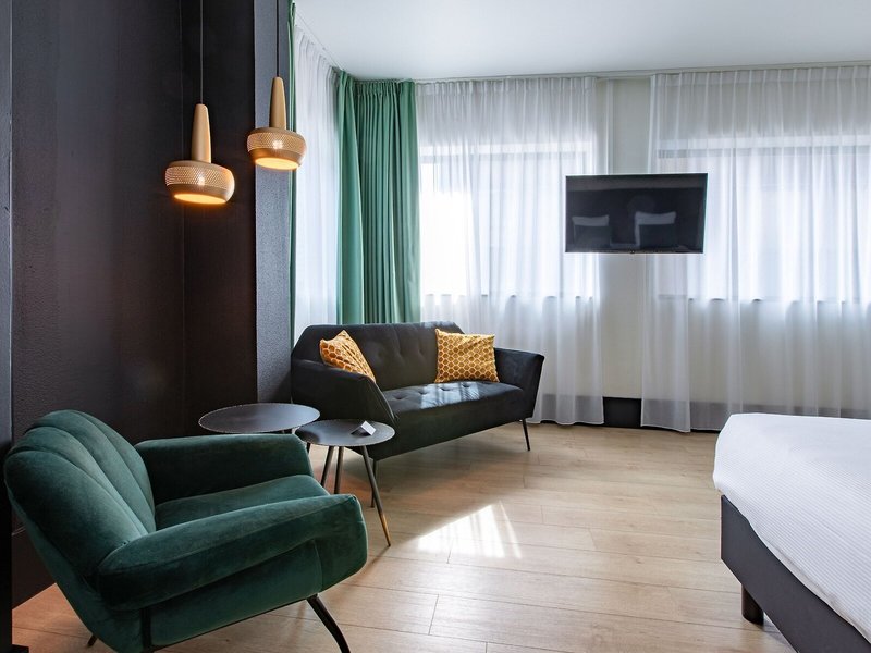 The James Hotel Rotterdam 34