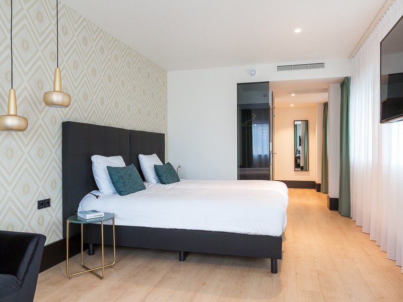 The James Hotel Rotterdam 49