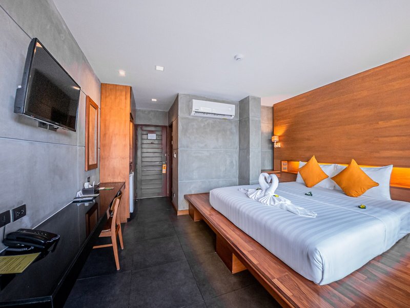J4 Hotel Samui 32