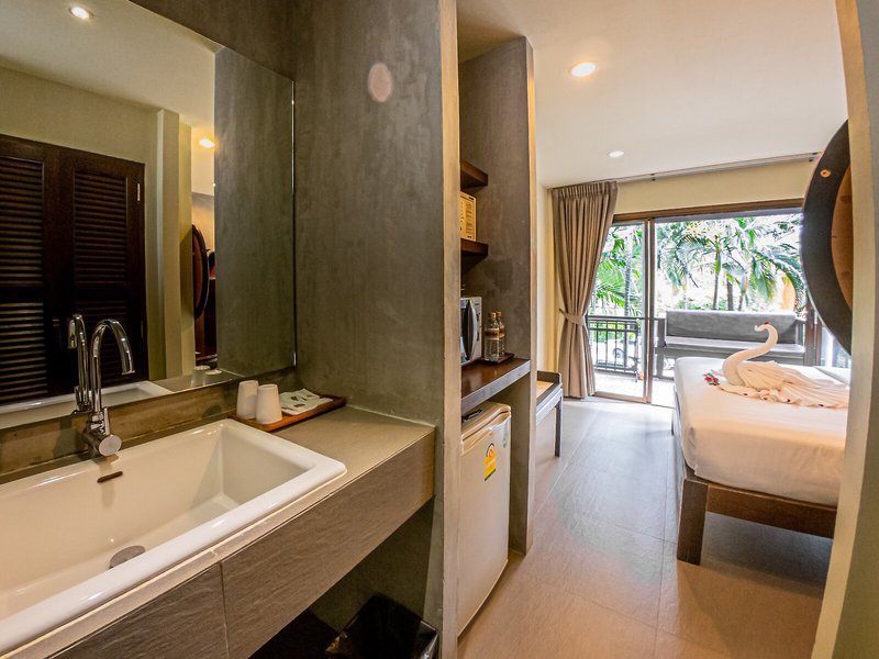 J4 Hotel Samui 42