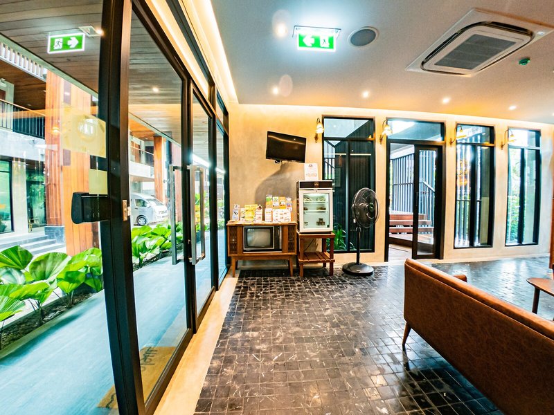 J4 Samui Hotel 12