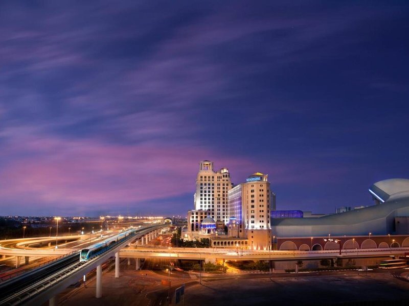 Kempinski Hotel Mall of the Emirates 6 - Landscape