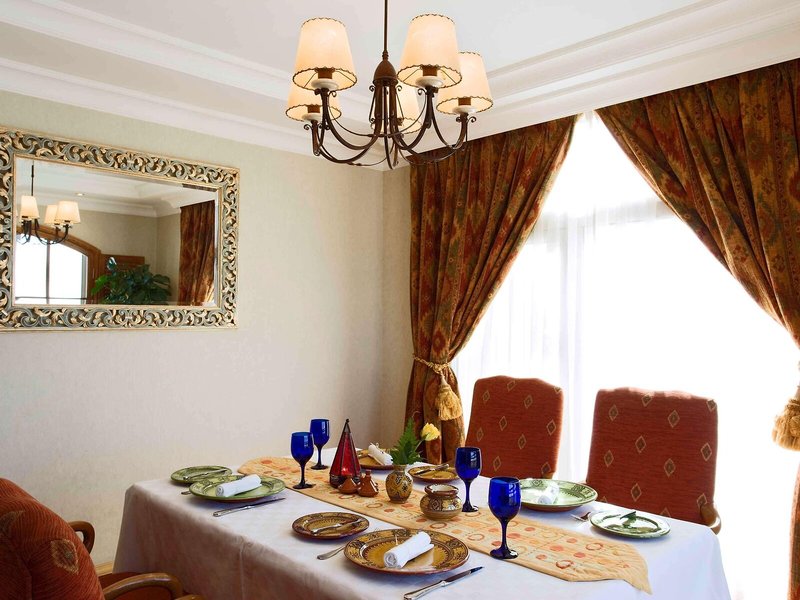Treffen House Doha 16