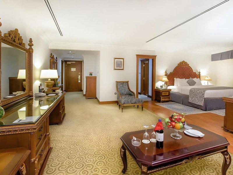 Grand Excelsior Hotel Bur Dubai 41