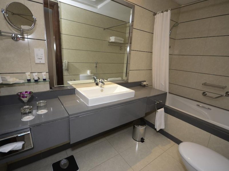 Grand Excelsior Hotel Bur Dubai 42