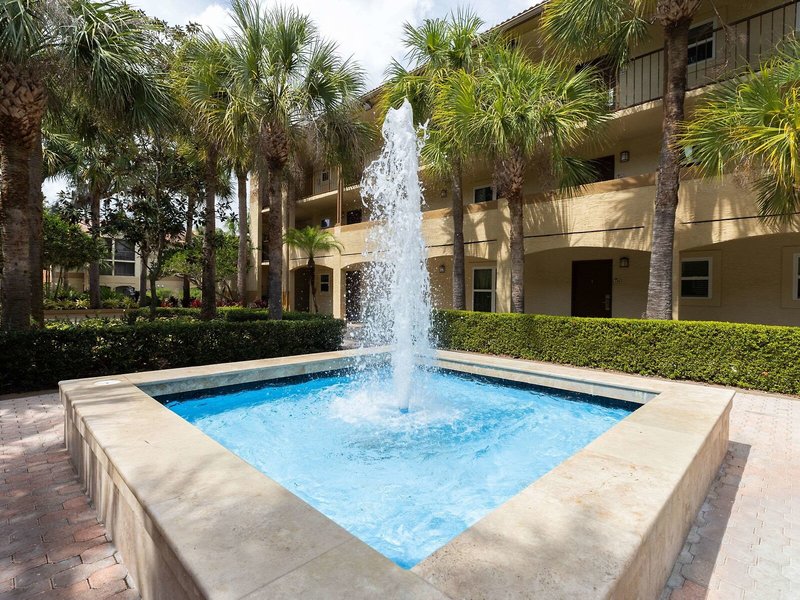 Westgate Blue Tree Resort 16