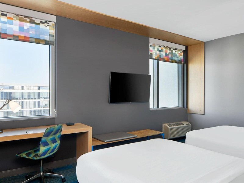 Aloft Miami Aventura 35