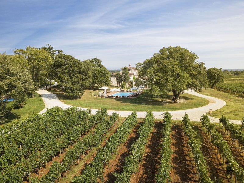 Meneghetti Wine Hotel & Winery 10