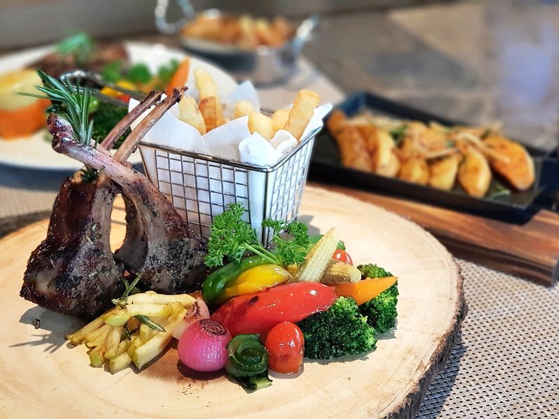 Aurico Kata Resort & Spa 14