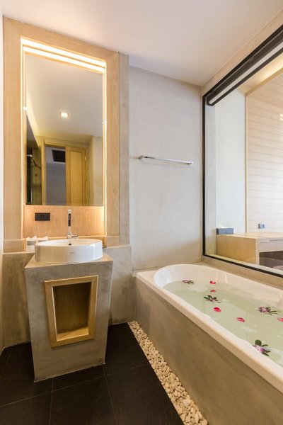 Aurico Kata Resort & Spa 50