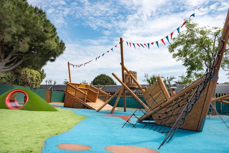 Neptune Hotels - Resort, Convention Centre & Spa 37