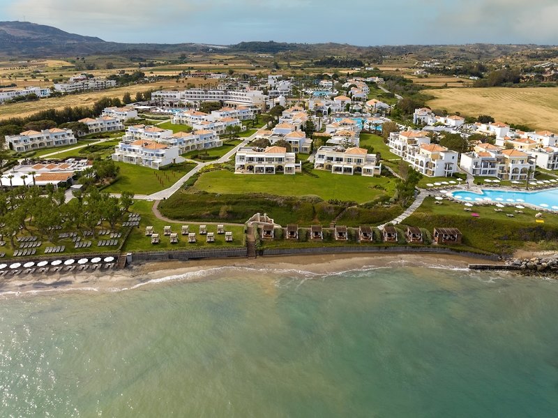 Neptune Luxury Resort 2
