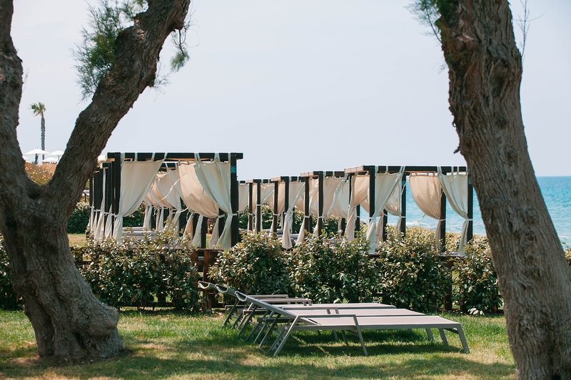 Neptune Luxury Resort 5