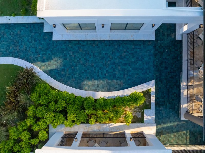 Neptune Luxury Resort 7