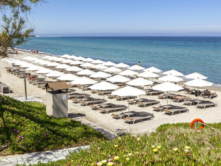 Neptune Hotels - Resort, Convention Centre & Spa 2