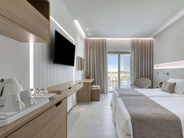 Neptune Hotels - Resort, Convention Centre & Spa 4