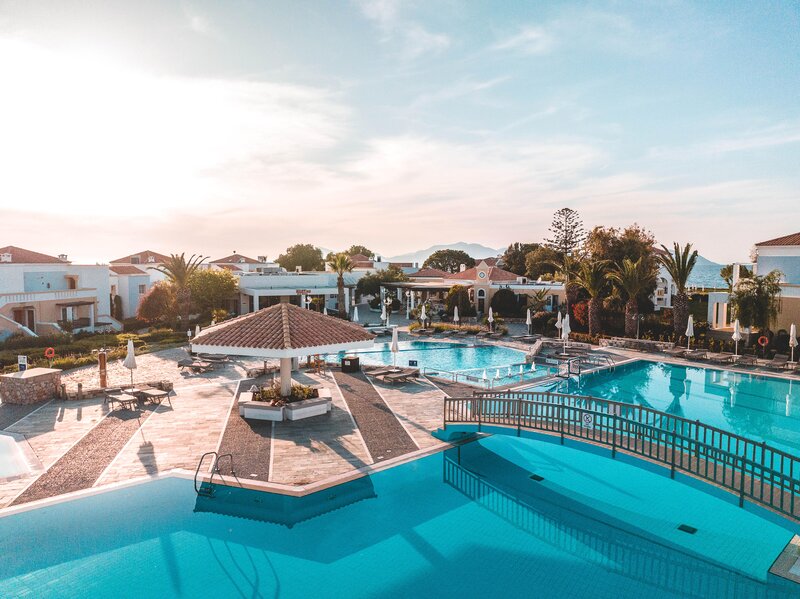 Neptune Hotels - Resort, Convention Centre & Spa 10