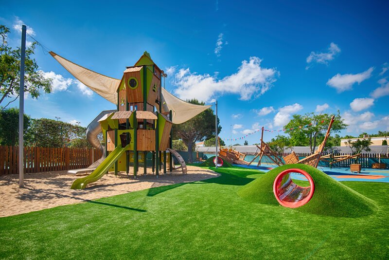 Neptune Luxury Resort 47
