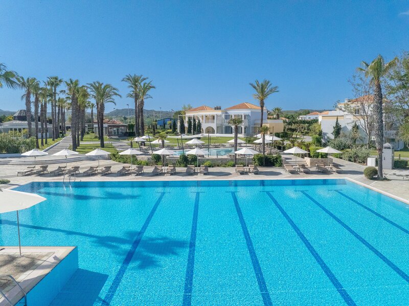 Neptune Luxury Resort 50