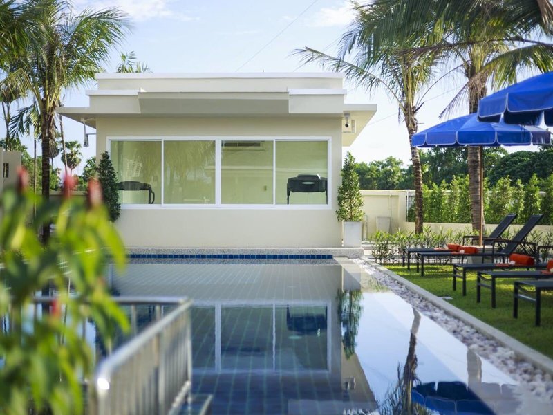 Impress Resort 7