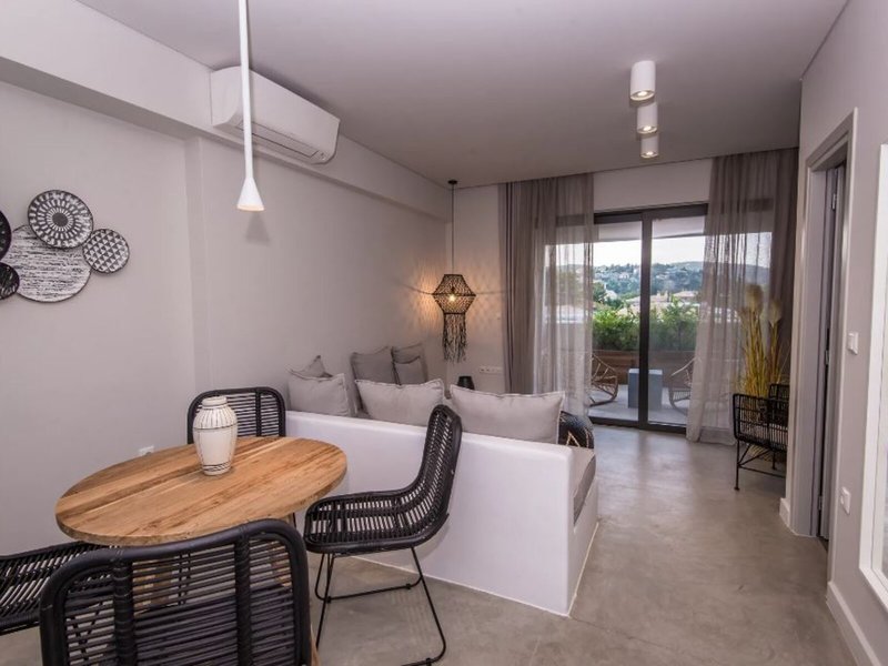 Crystal Waters Sapphire 32 - Restaurant