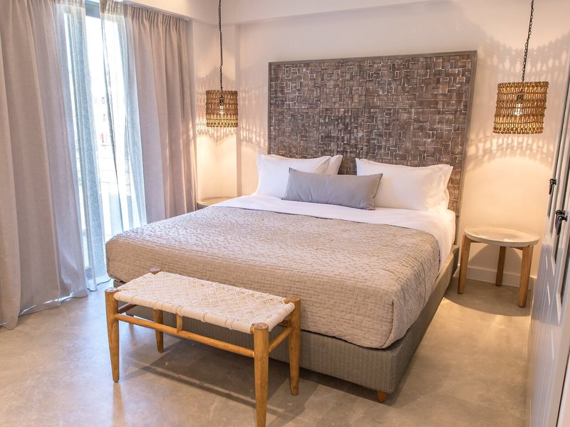 Crystal Waters Sapphire 49 - Room Example