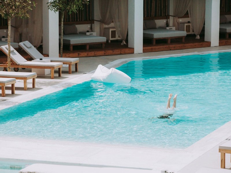 Crystal Waters Sapphire 16