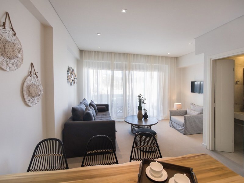 Crystal Waters Sapphire 30