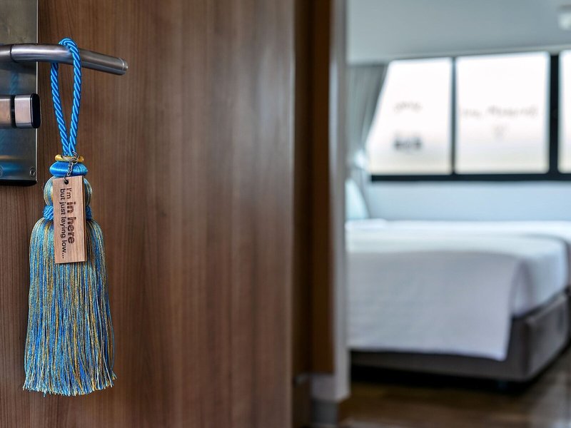 VELA be Ratchathewi 13