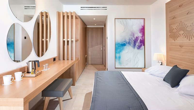 Blue Lagoon Ocean Resort  19