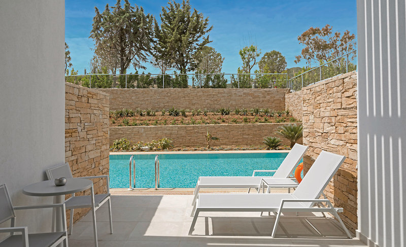 Blue Lagoon Ocean Resort  23