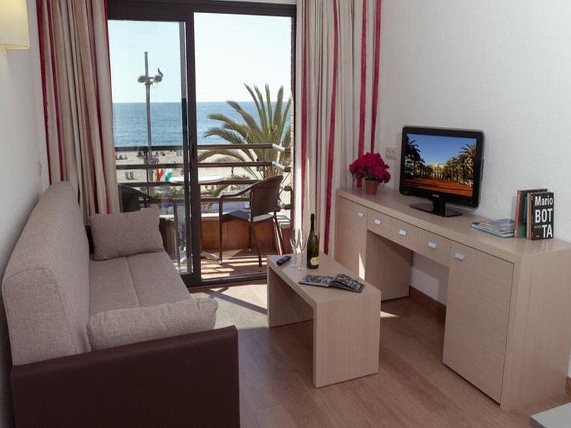 Almirall Apartaments 30