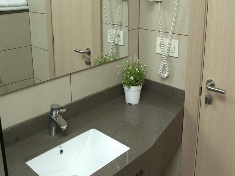 Almirall Apartaments 35