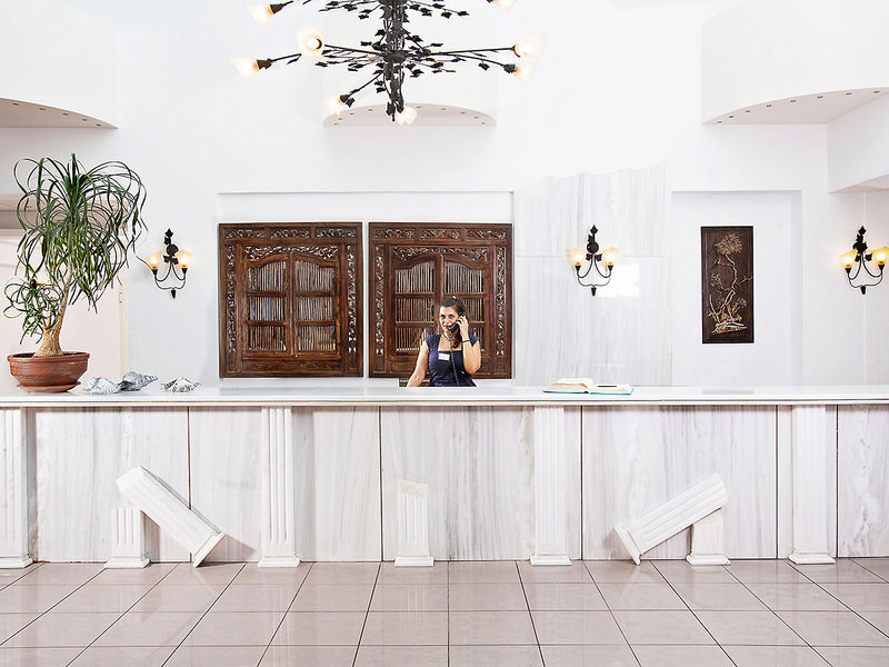 Almyrida Beach Hotel 10 - Lounge / Lobby