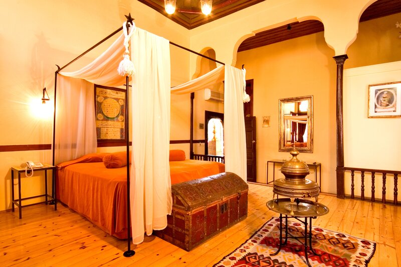 Alp Pasa Hotel 8