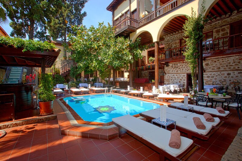 Alp Pasa Hotel 14